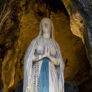 Chapelet en direct de Lourdes – Radio Notre Dame